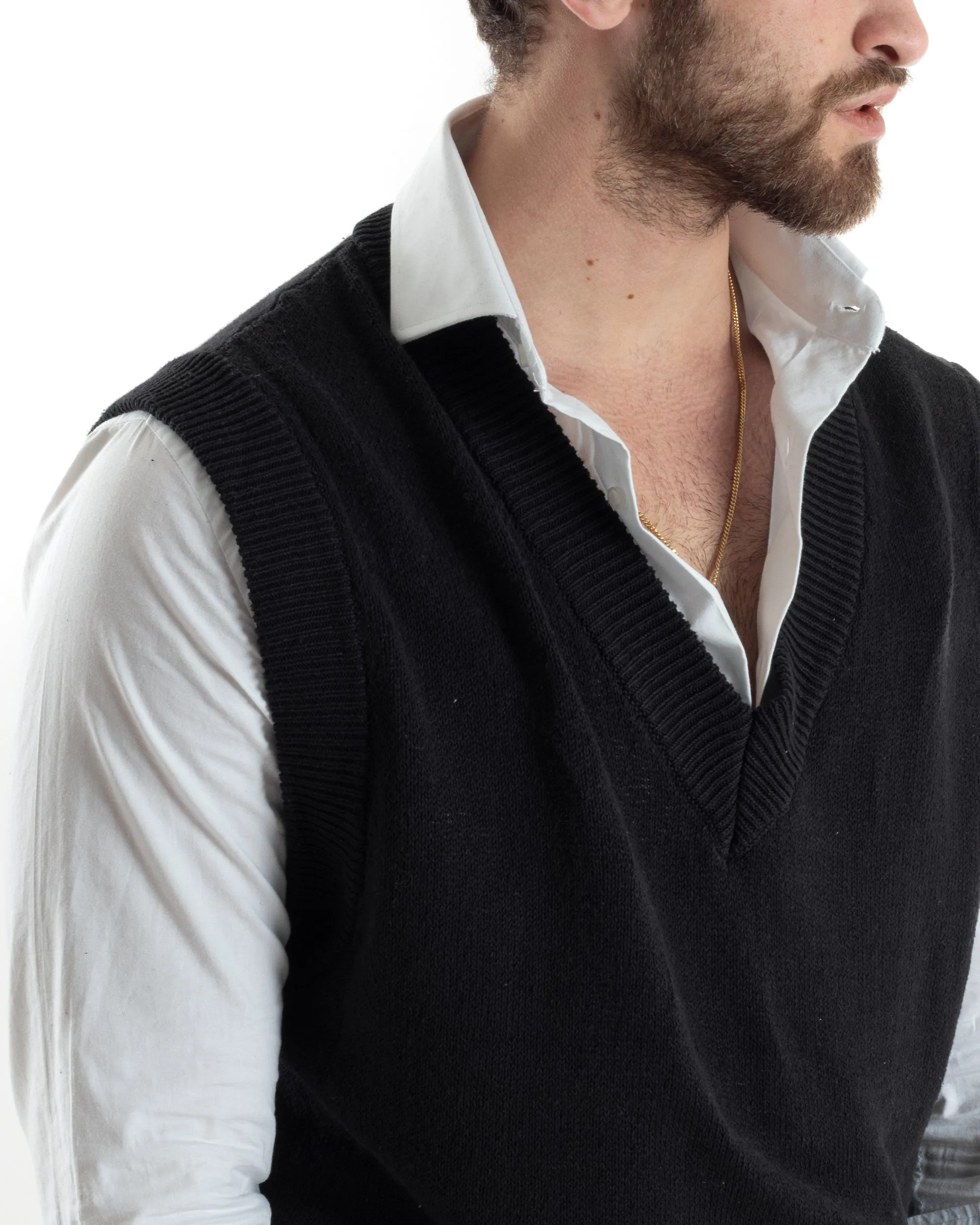 Maglia Gilet Uomo Maglioncino Scollo V Smanicato Basic Casual Tinta Unita Nero GIOSAL-M2827A