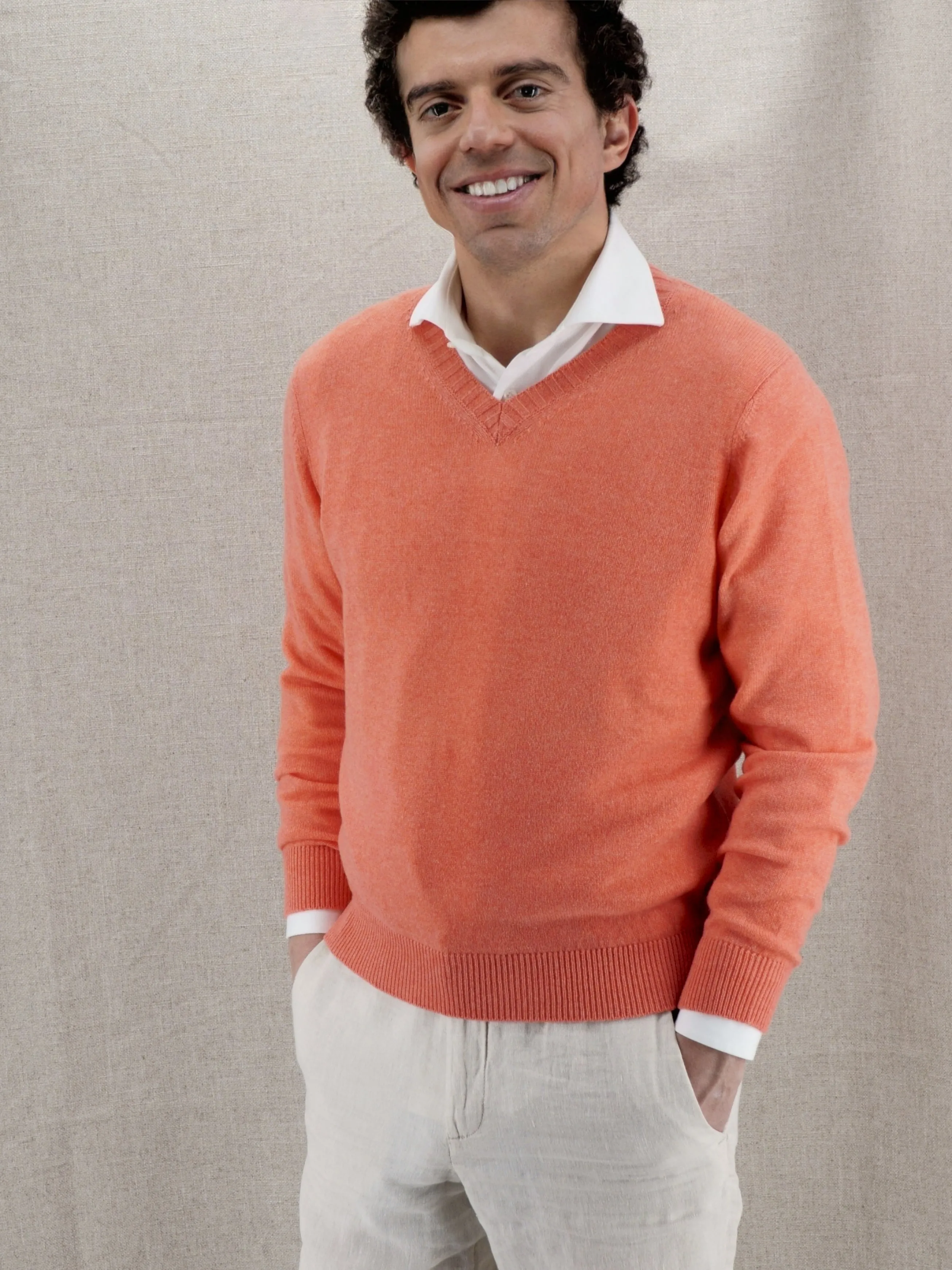 Scollo V Nuvola Living Coral 100% Cashmere